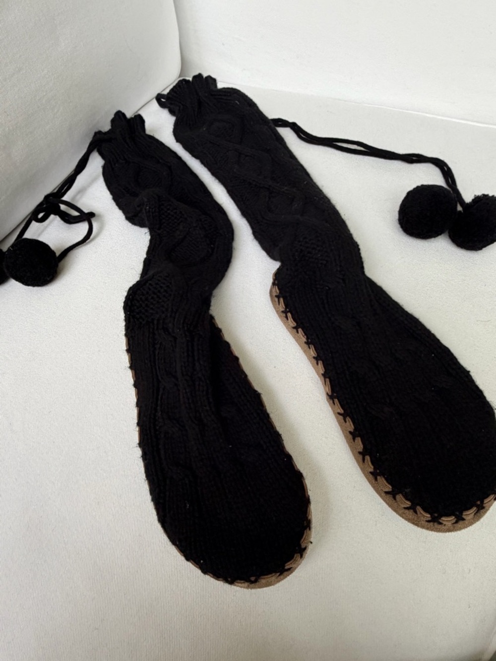 PINK Victoria's Secret Black Cable Knit Pom-Pom Slipper Socks